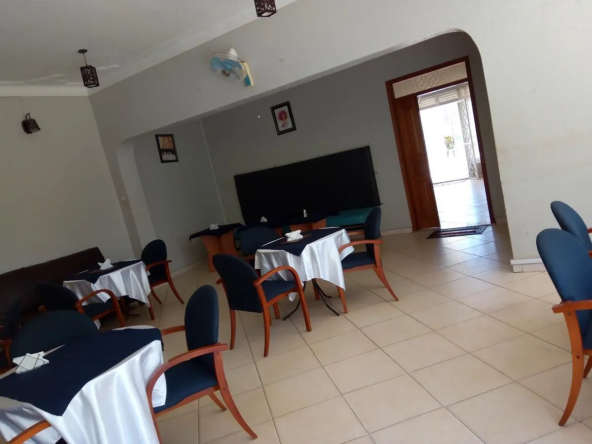 Temms Hotel Namugongo